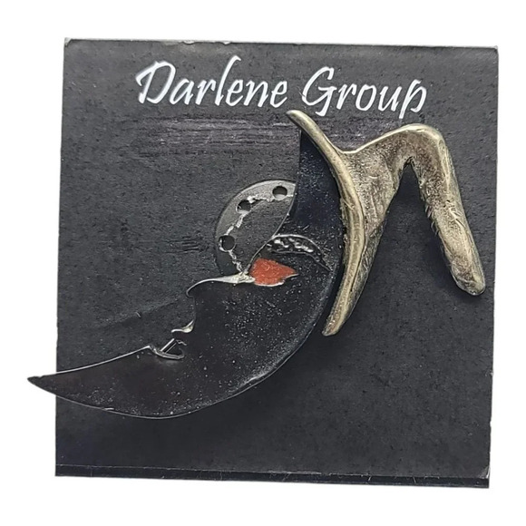Darlene Group Spooky Black Half Moon Red Enamel Eye Witch Hat Brooch - Picture 1 of 4